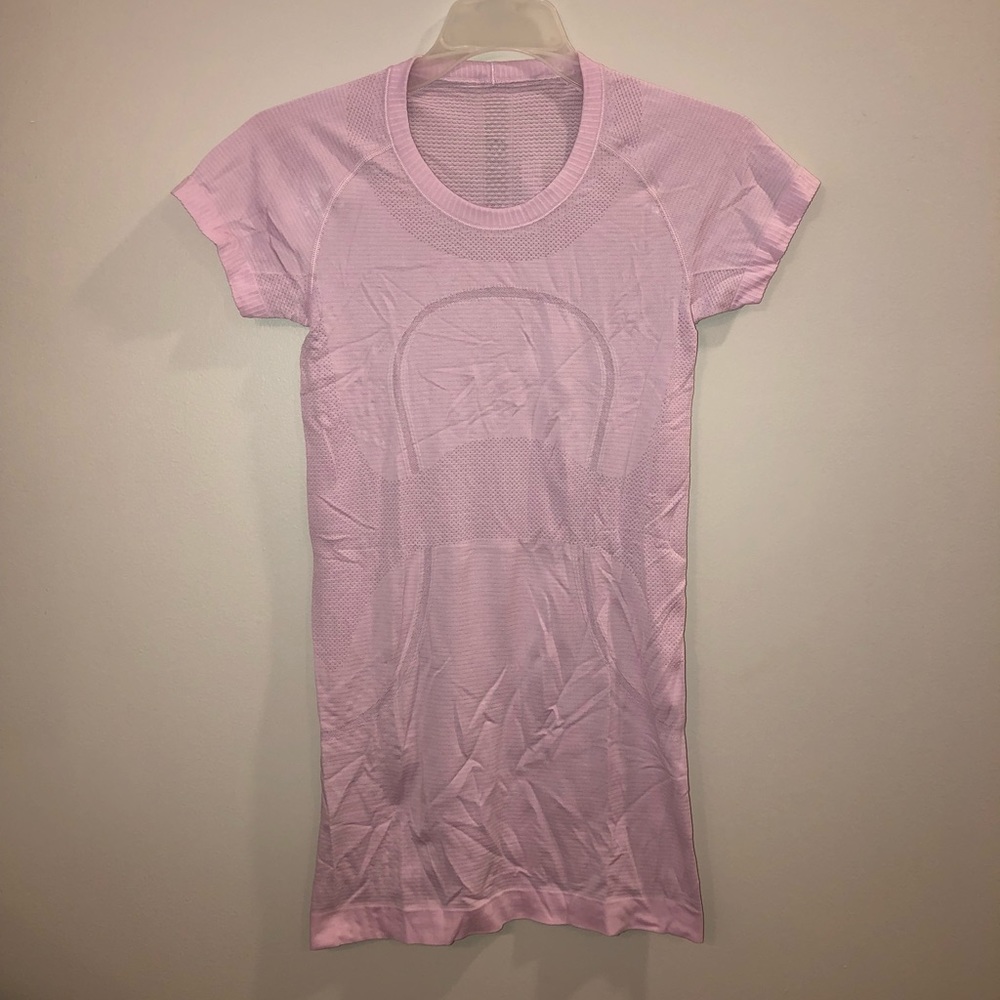 Lululemon Swiftly Tech Short Sleeve Crew Tee